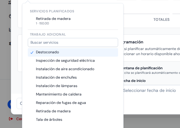 El selector de servicio en una fila de trabajo realizado: arriba las líneas del plan, debajo una lista con buscador de "Trabajo adicional" con un servicio extra marcado
