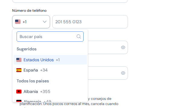 La lista de países del teléfono abierta en la página de registro
