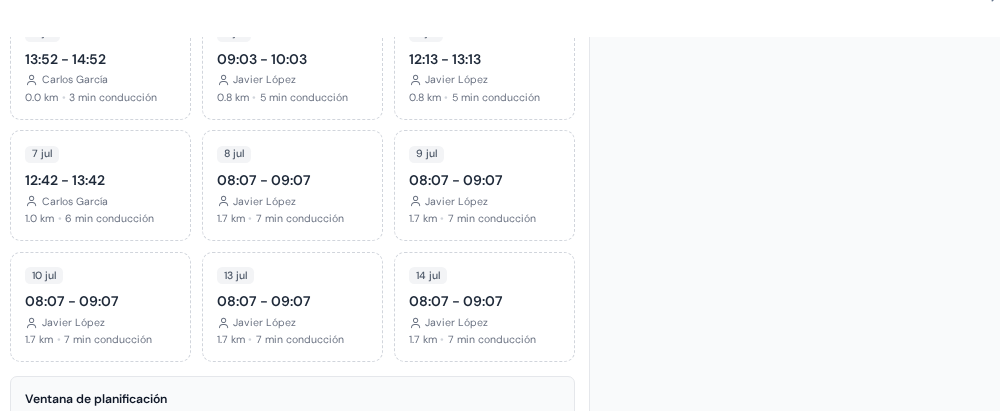 La lista de horarios sugeridos mostrando horas en los días de dos técnicos con la conducción que añade cada una