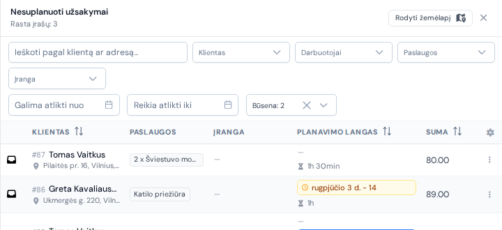 Filtrai skydelio viršuje: paieška, būsena, darbuotojai ir du planavimo lango datų filtrai