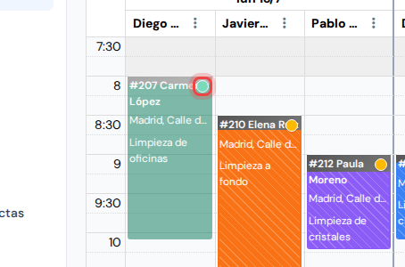 Un bloque de visita de limpieza en el calendario con el punto de confirmación del cliente resaltado
